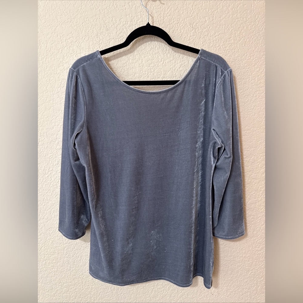 Banana Republic Women’s Blouse Top Gray Velvet Low‎ Back Sz L Ballerina Career